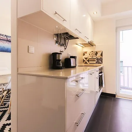 Estrela Terrace By Homing Apartment