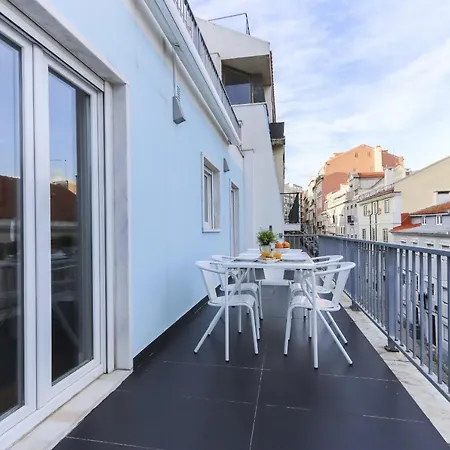 Apartment Estrela Terrace By Homing